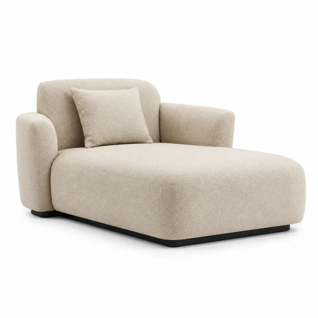 Chaiselongue mit Armlehnen und Kissen 160 x 105 x 78 cm Polyester Boucle abgerundet Beige